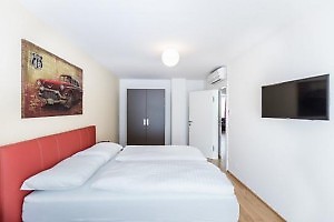 modern apartment Vienna with wardrobe