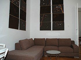 1 Wohn/Schlafraum mit einer sehr detailierten Dekoration